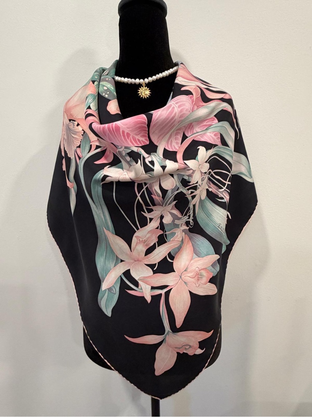 Beppe Spadacini Silk Scarf Black Hand Rollled